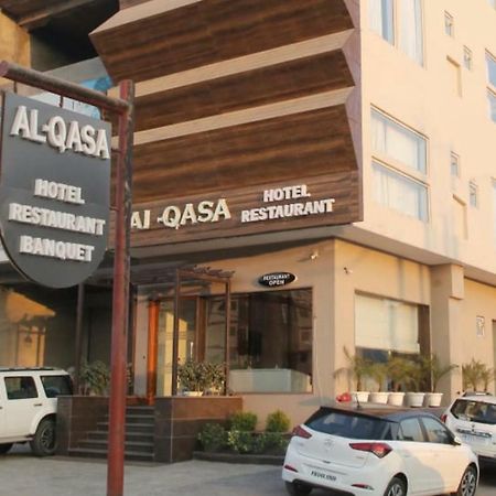 Al-Qasa Hotel Zirakpur 外观 照片